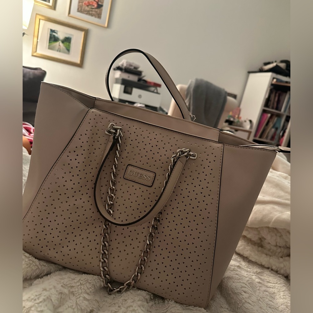 GUESS Beige Tote Bag